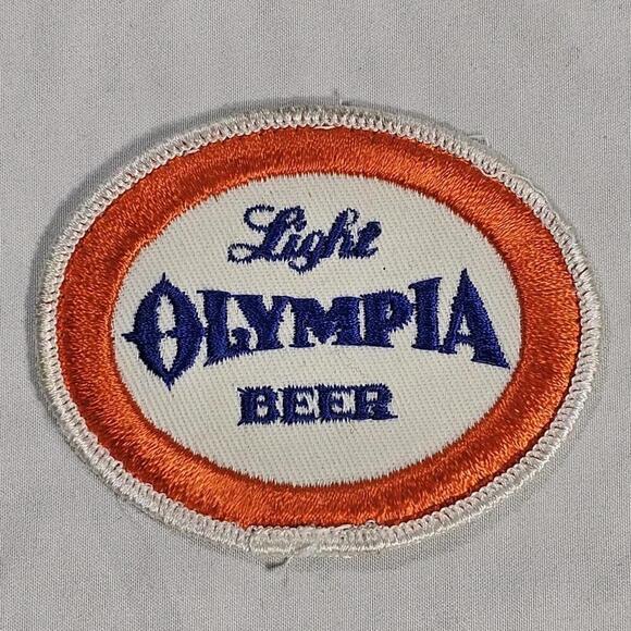 VINTAGE LIGHT OLYMPIA BEER FABRIC SEW ON PATCH SHIRT JACKET HAT - Picture 1 of 3